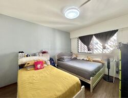 Blk 108 Teck Whye Lane (Choa Chu Kang), HDB Executive #470264011